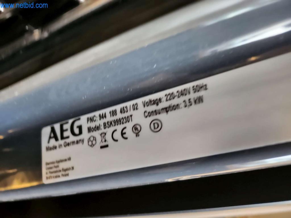 Einbauküchen, Wohnmöbel, Badmöbel, Dekorationsmaterial und Küchenelektrogeräte-8