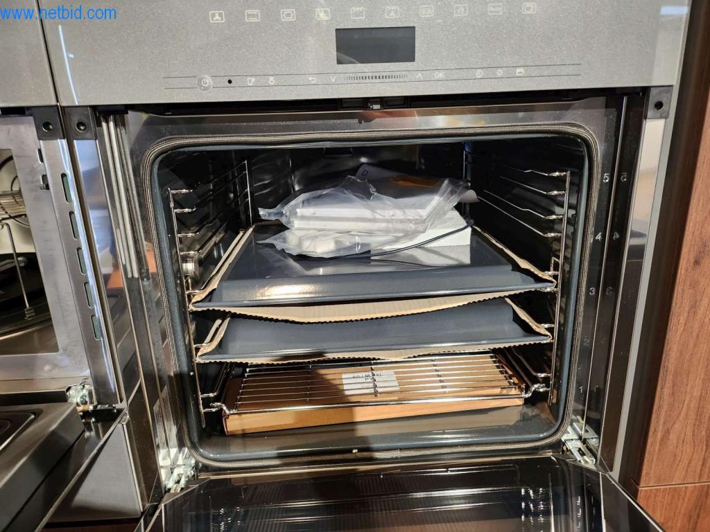 Kuchnie na wymiar, meble do salonu, meble łazienkowe, materiały dekoracyjne i kuchenne urządzenia elektryczne.-8