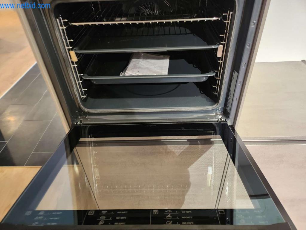 Kuchnie na wymiar, meble do salonu, meble łazienkowe, materiały dekoracyjne i kuchenne urządzenia elektryczne.-3