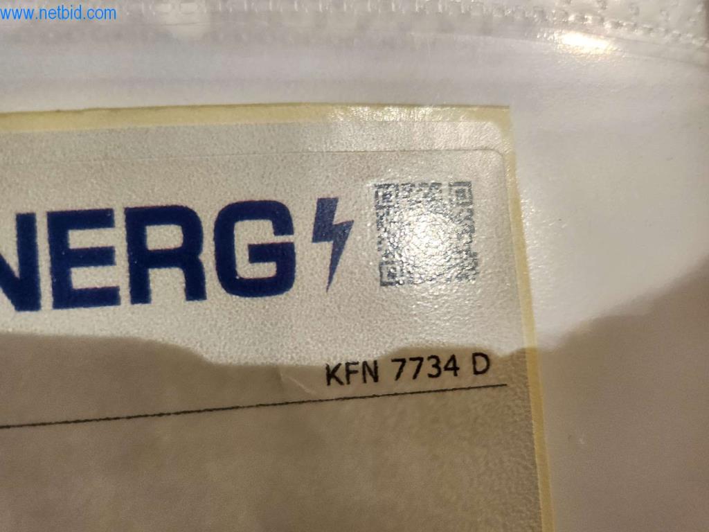 Kuchnie na wymiar, meble do salonu, meble łazienkowe, materiały dekoracyjne i kuchenne urządzenia elektryczne.-12