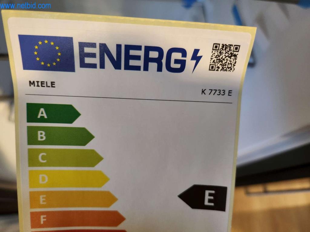 Vestavěné kuchyně, nábytek do obývacího pokoje, koupelnový nábytek, dekorační materiály a kuchyňské elektrospotřebiče-10