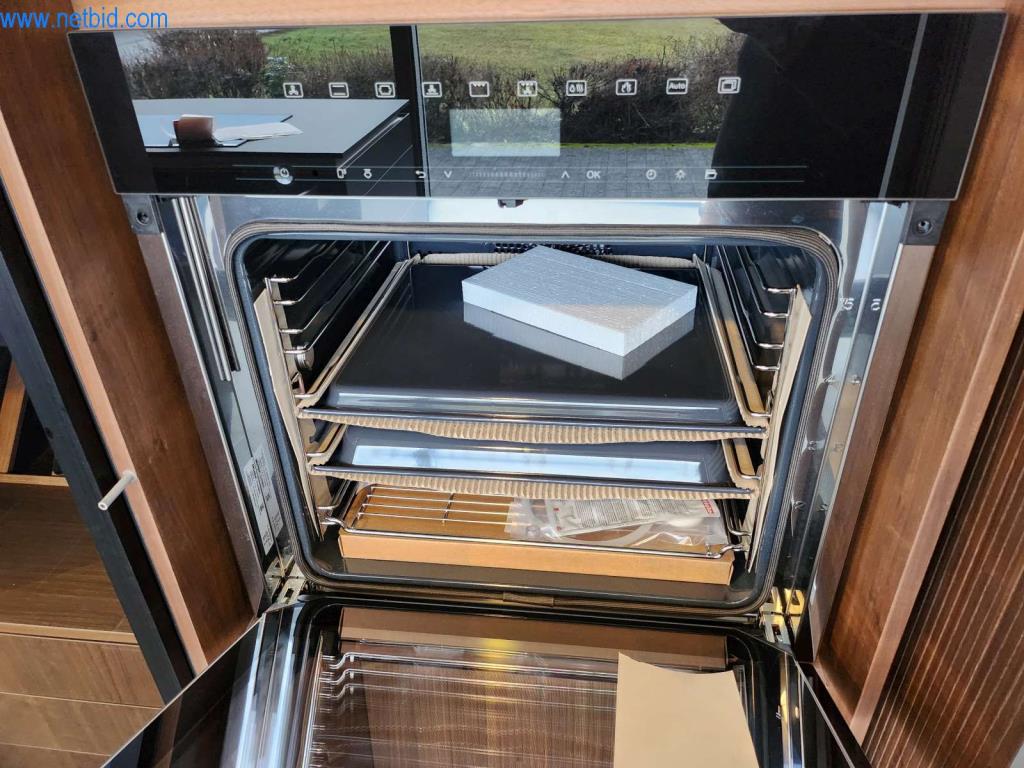 Vestavěné kuchyně, nábytek do obývacího pokoje, koupelnový nábytek, dekorační materiály a kuchyňské elektrospotřebiče-8