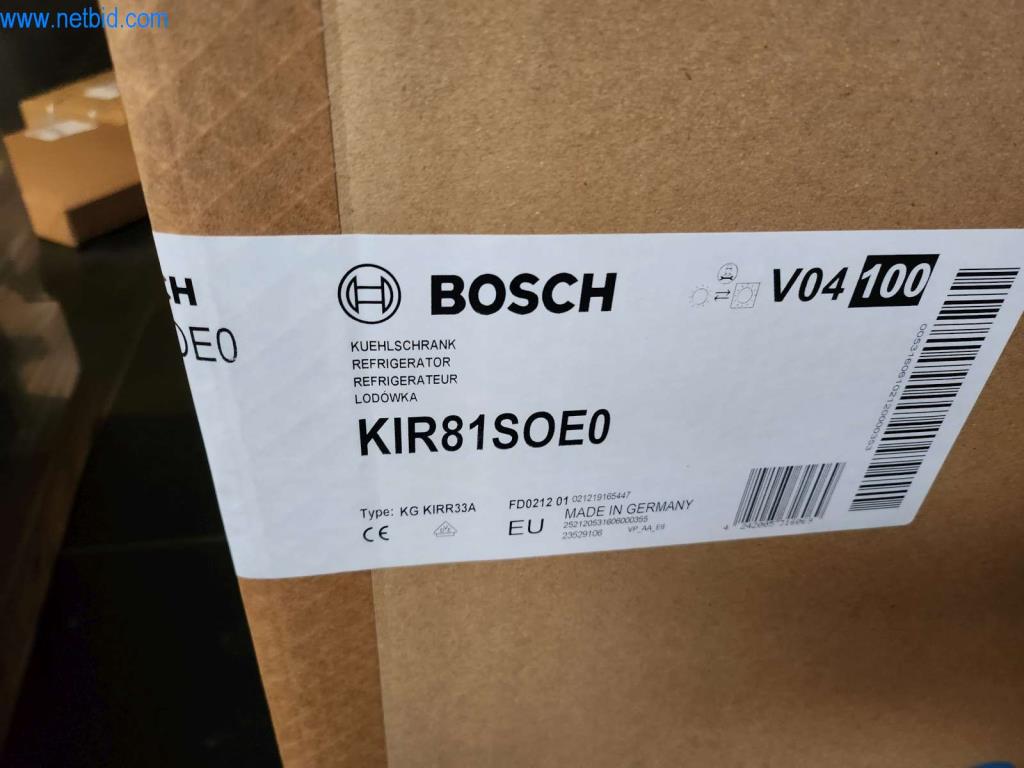 Vestavěné kuchyně, nábytek do obývacího pokoje, koupelnový nábytek, dekorační materiály a kuchyňské elektrospotřebiče-2