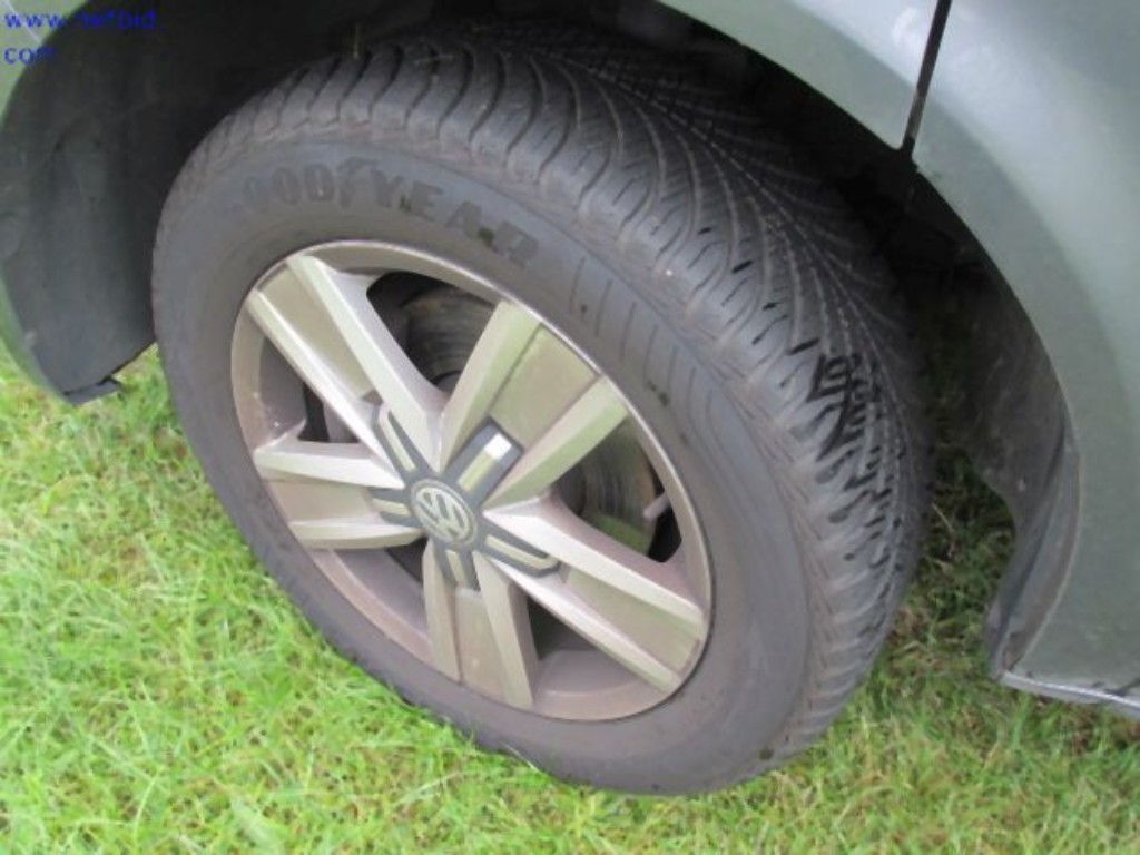 Torno CNC en buen estado
-3