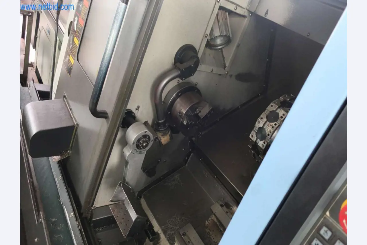 Torno CNC en buen estado
-5