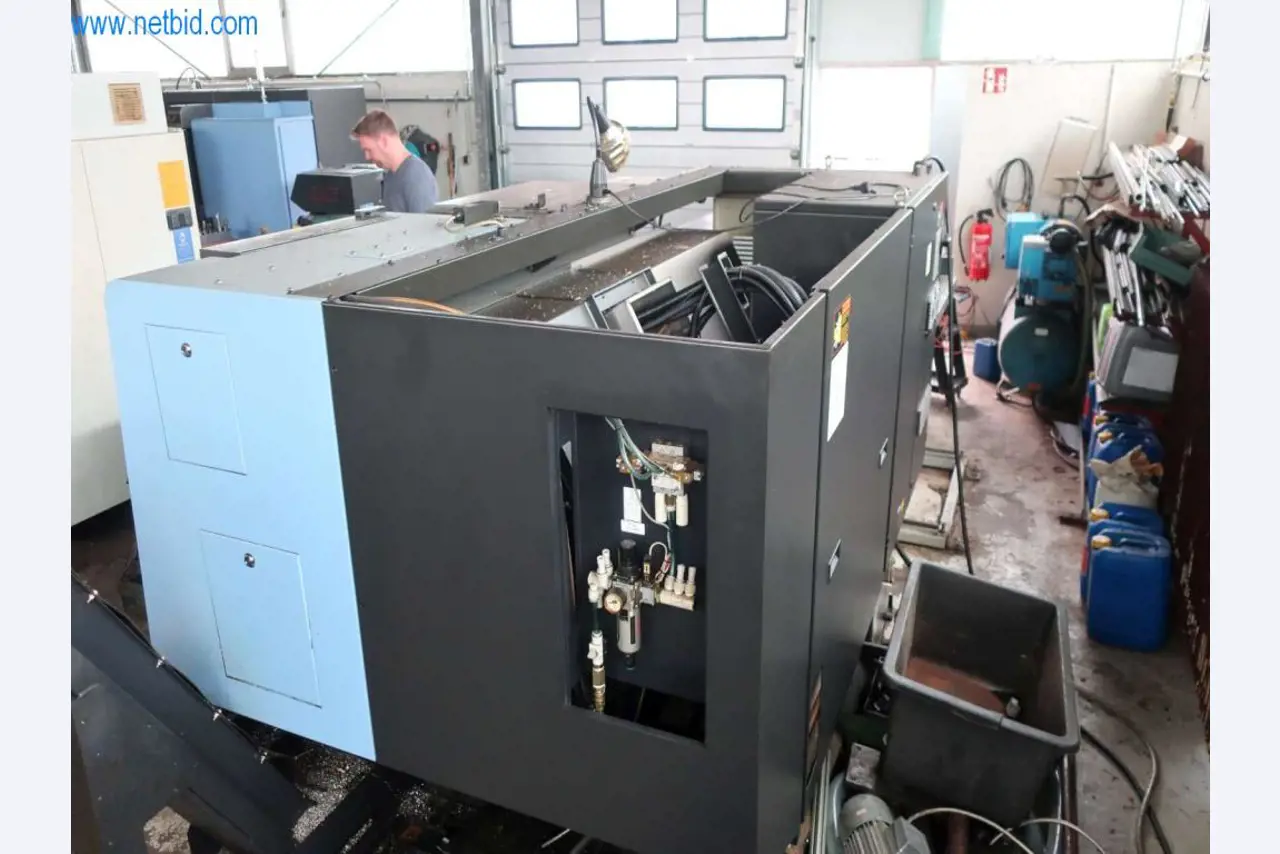 Gepflegte CNC Drehmaschine -3