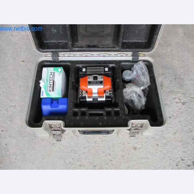 Maschinen aus dem Bereich Tiefbau / Glasfaserverlegung-1