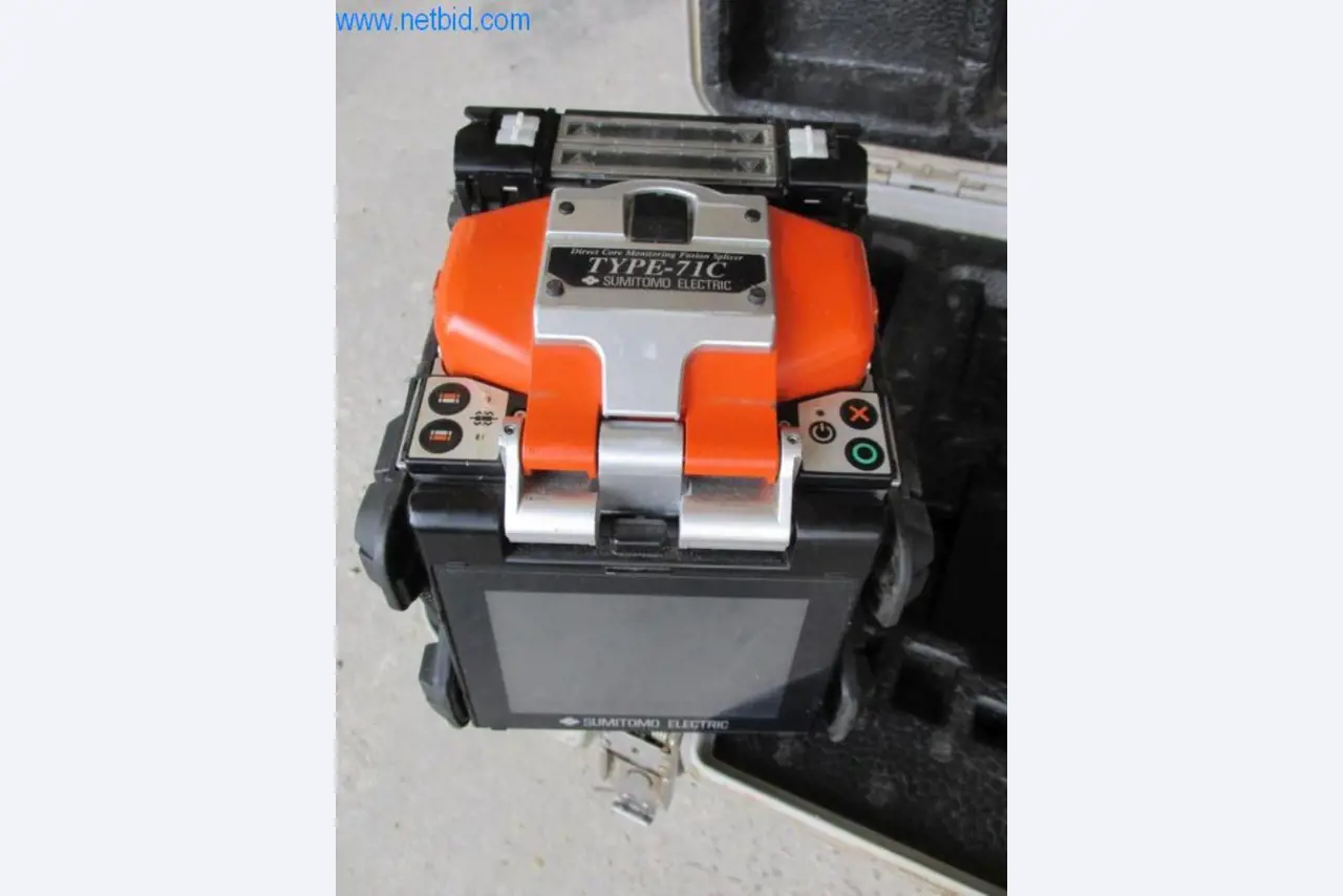 Maschinen aus dem Bereich Tiefbau / Glasfaserverlegung-2