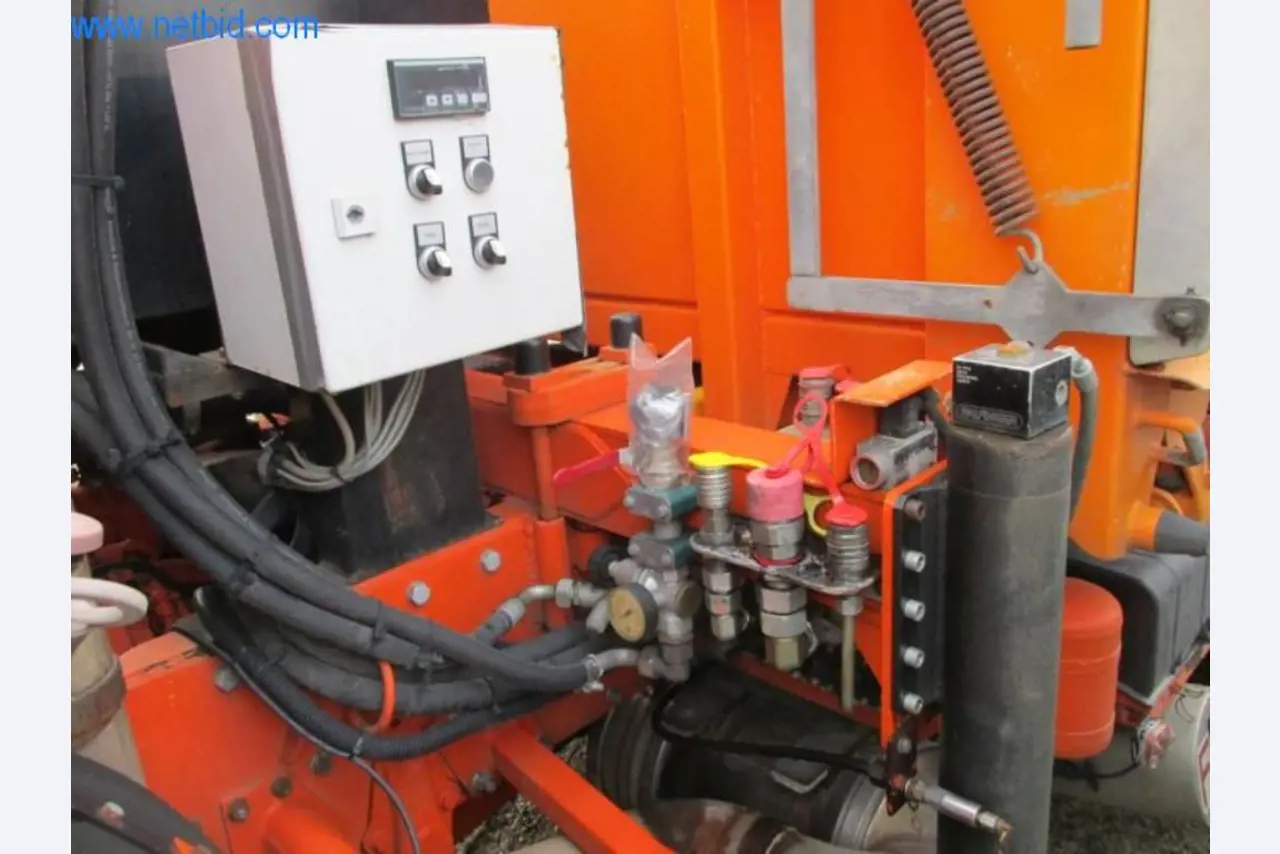 Maschinen aus dem Bereich Tiefbau / Glasfaserverlegung-8