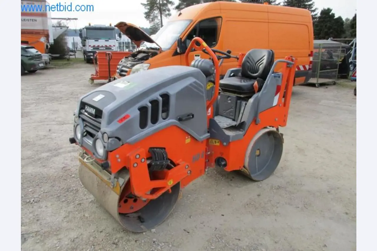 Maschinen aus dem Bereich Tiefbau / Glasfaserverlegung-1