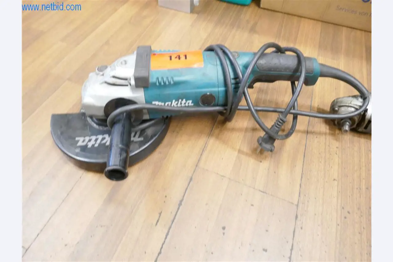 BGA y parque móvil-1