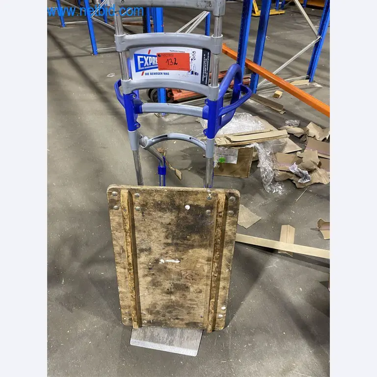 Provozní a kancelářské vybavení dopravního podniku-4