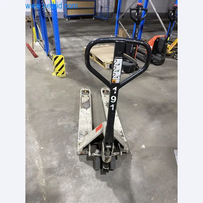 Bedrijfs- en kantooruitrusting van een transportbedrijf-2