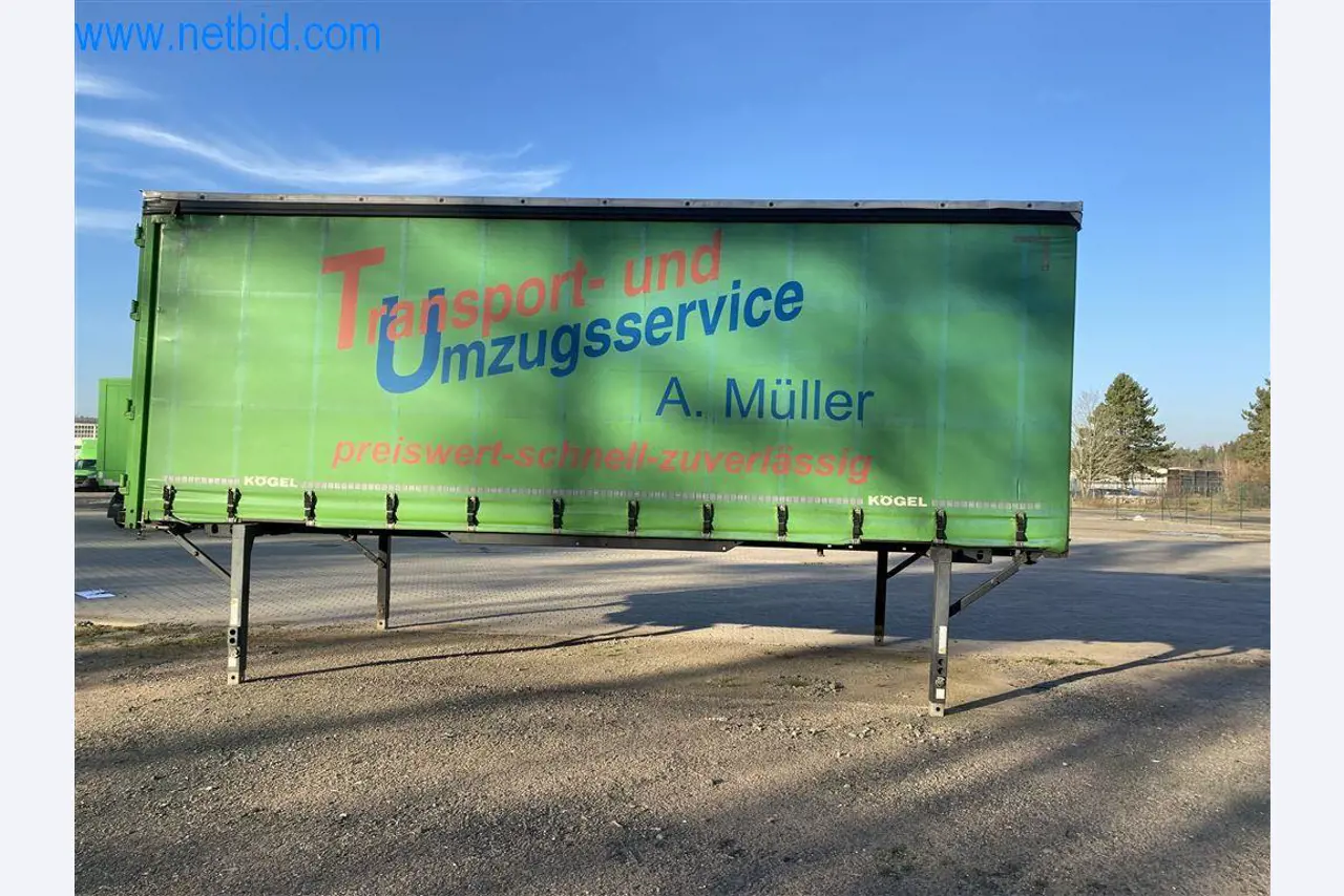 Material de exploração e de escritório de uma empresa de transportes-1