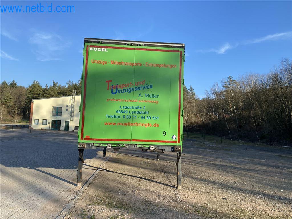 Equipamiento operativo y de oficina de una empresa de transportes-2