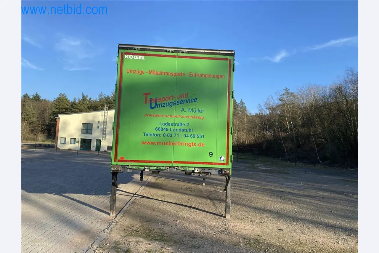 Material de exploração e de escritório de uma empresa de transportes-2