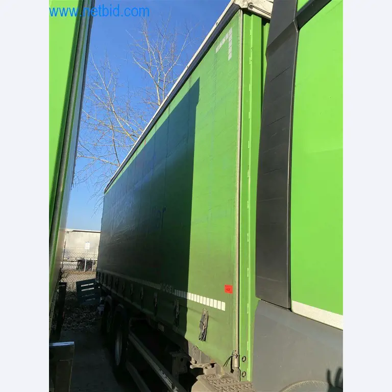 Material de exploração e de escritório de uma empresa de transportes-1