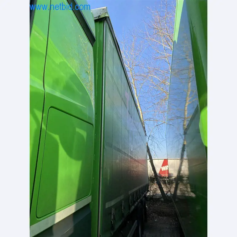 Material de exploração e de escritório de uma empresa de transportes-2