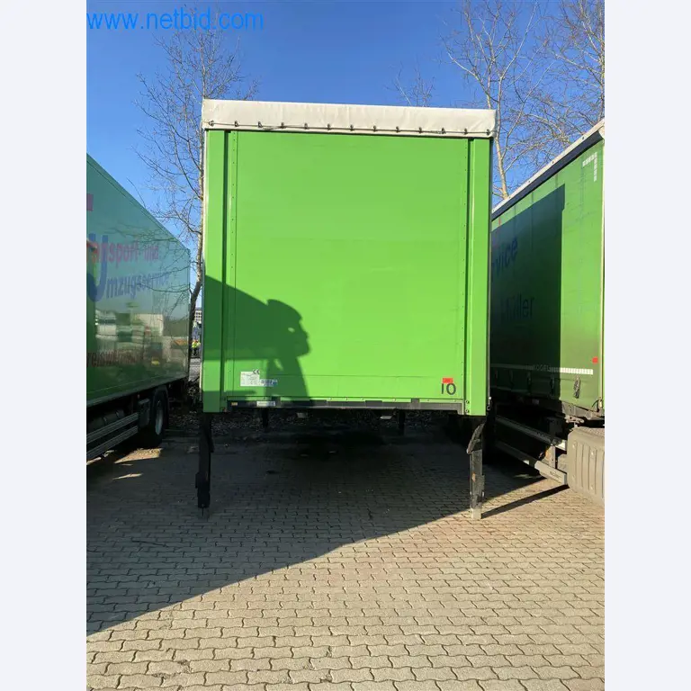 Material de exploração e de escritório de uma empresa de transportes-1