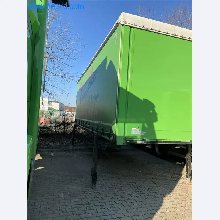 Material de exploração e de escritório de uma empresa de transportes-3