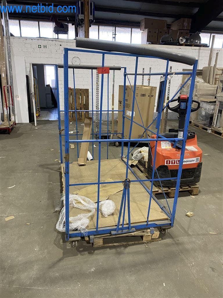 Provozní a kancelářské vybavení dopravního podniku-1