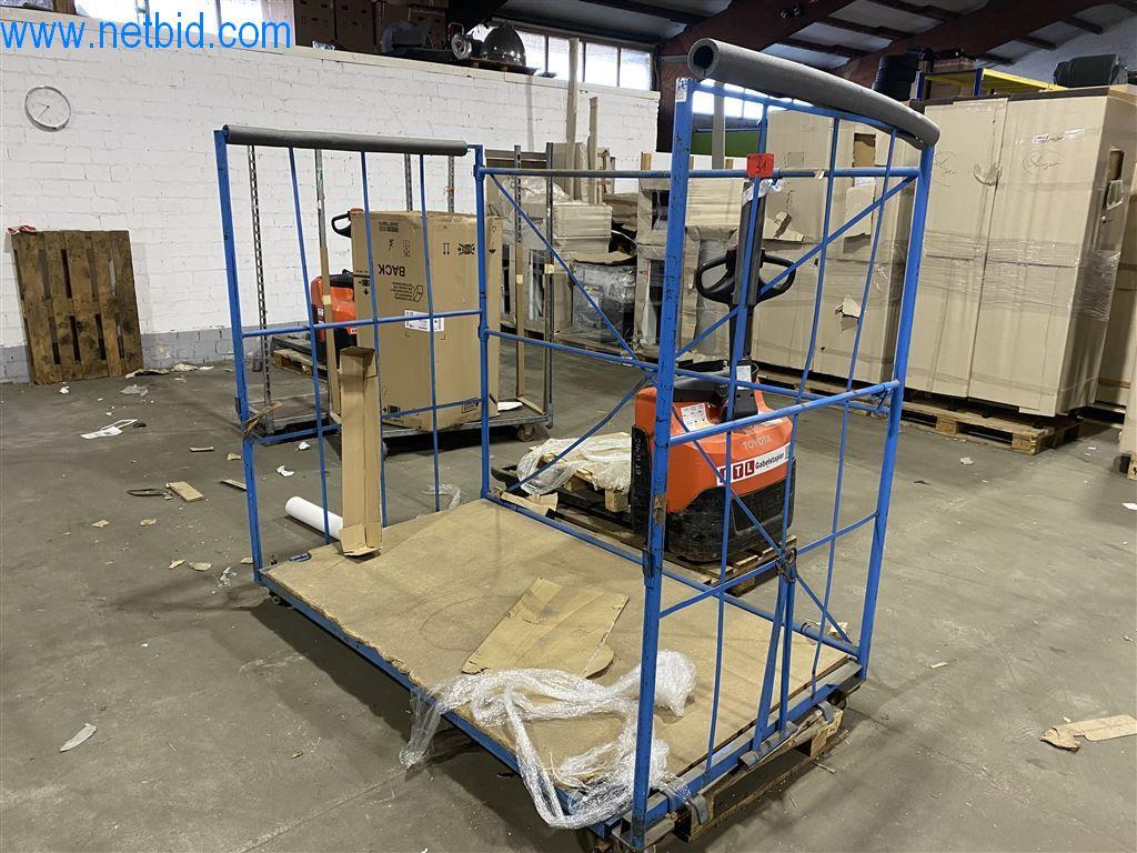 Provozní a kancelářské vybavení dopravního podniku-2