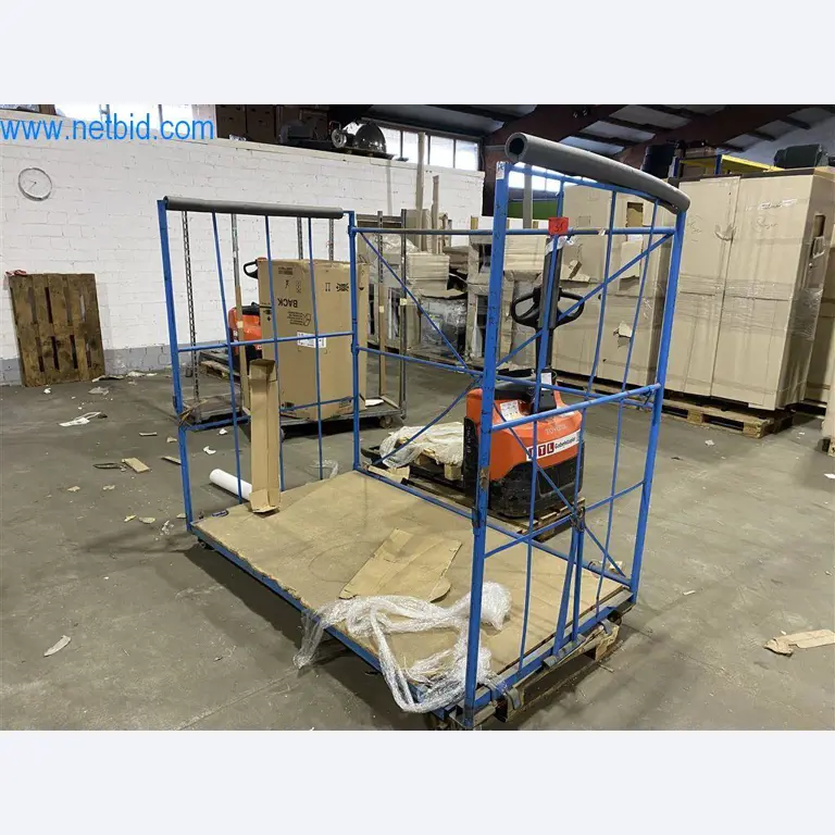 Provozní a kancelářské vybavení dopravního podniku-2