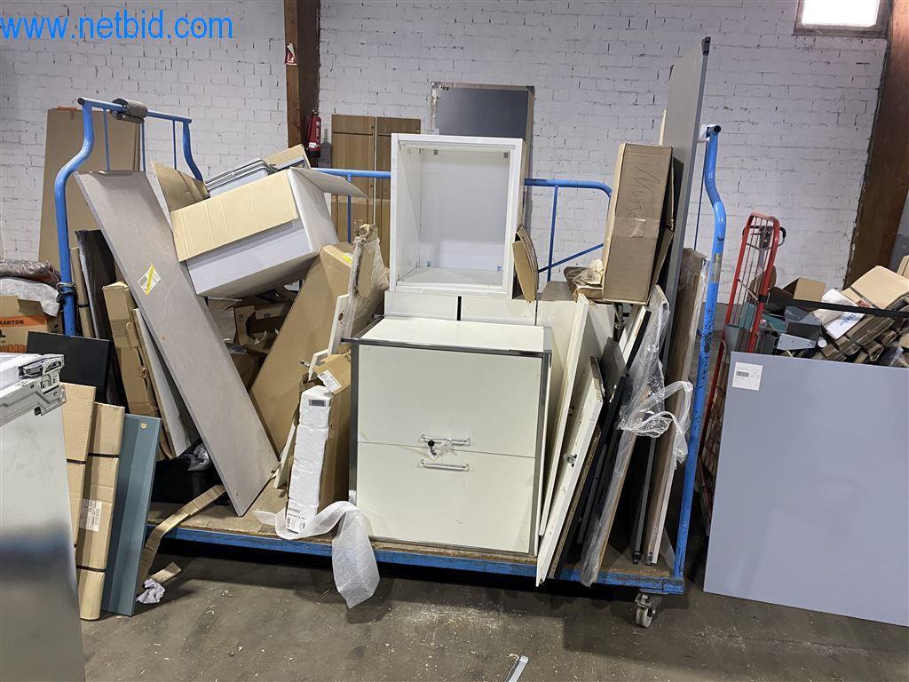 Provozní a kancelářské vybavení dopravního podniku-4