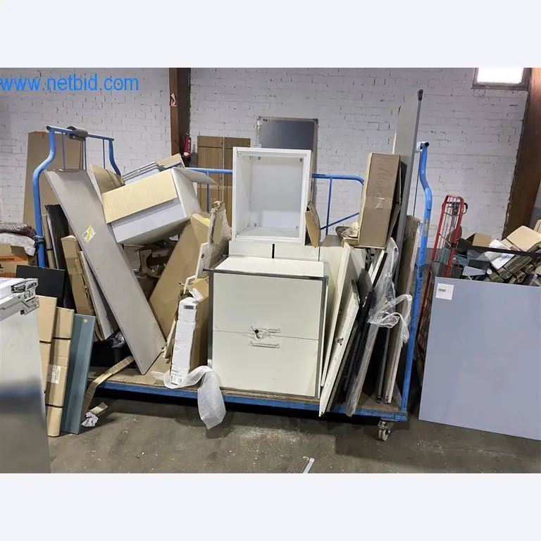 Provozní a kancelářské vybavení dopravního podniku-4