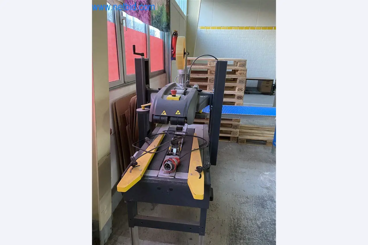 Equipamiento operativo y de oficina de una empresa de transportes-5