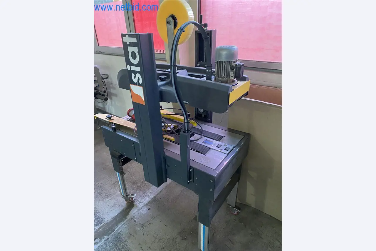 Equipamiento operativo y de oficina de una empresa de transportes-6