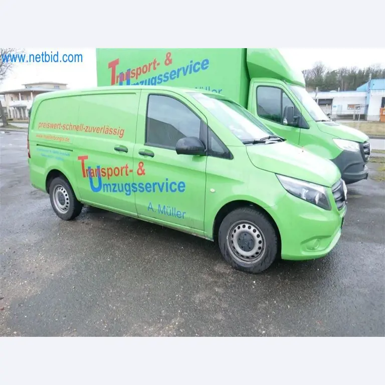Bedrijfs- en kantooruitrusting van een transportbedrijf-2