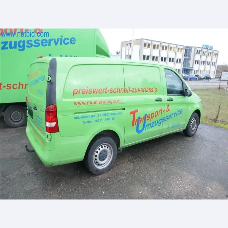 Bedrijfs- en kantooruitrusting van een transportbedrijf-3