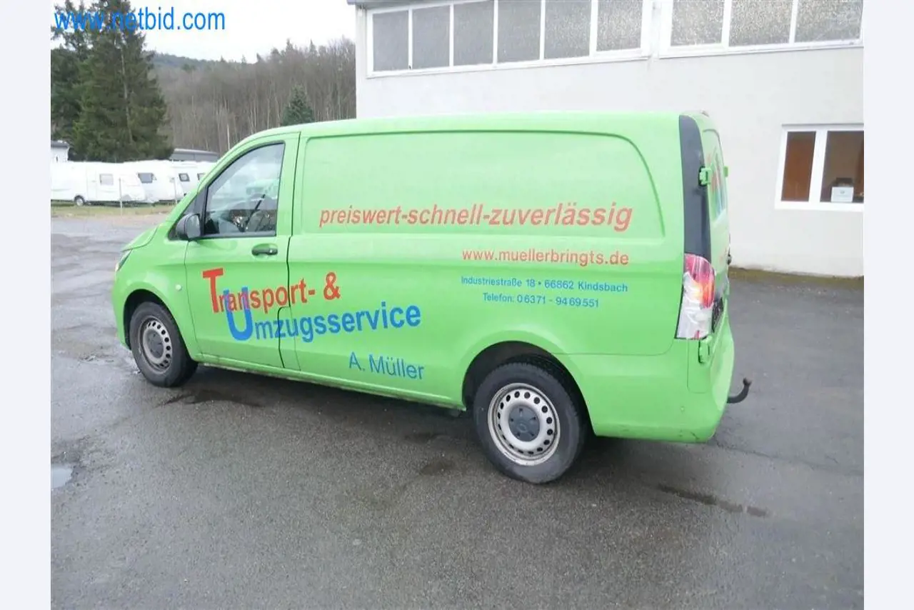 Bedrijfs- en kantooruitrusting van een transportbedrijf-4