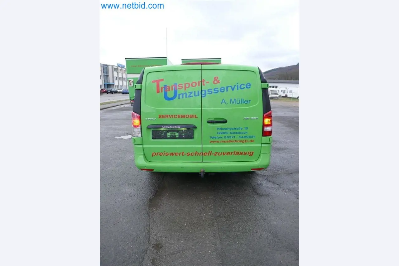 Bedrijfs- en kantooruitrusting van een transportbedrijf-6