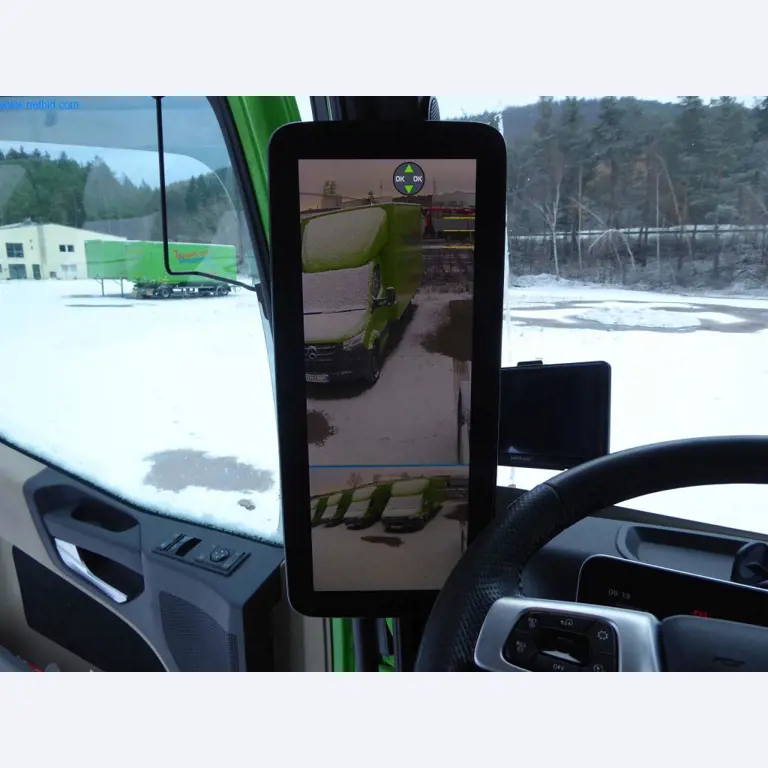 Wyposażenie operacyjne i biurowe firmy transportowej-12