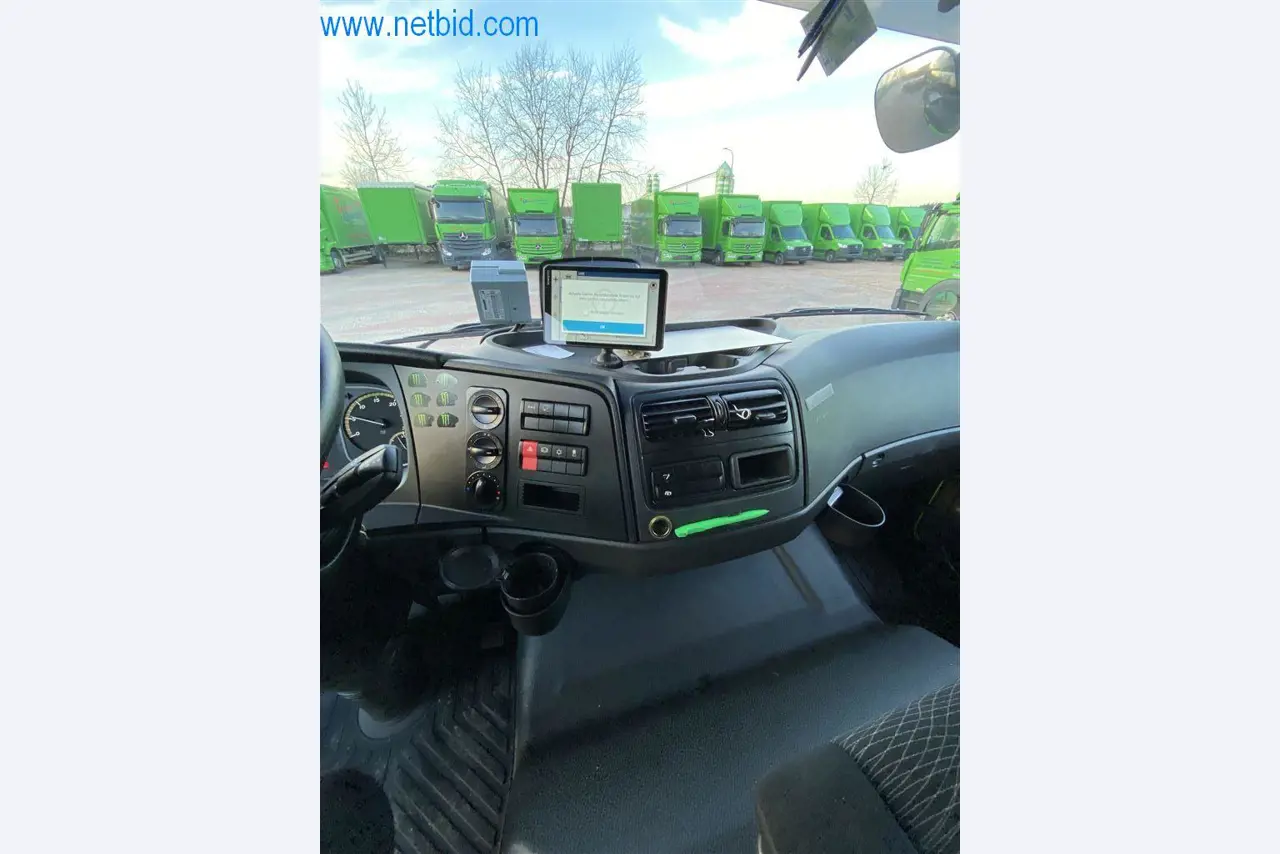 Material de exploração e de escritório de uma empresa de transportes-13