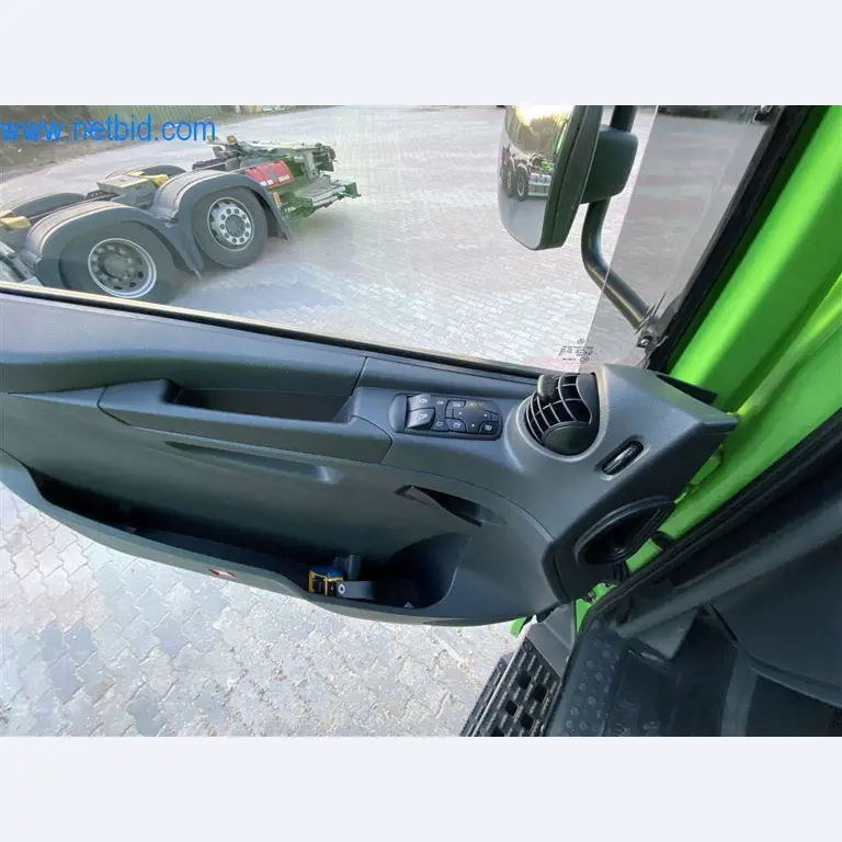 Material de exploração e de escritório de uma empresa de transportes-17