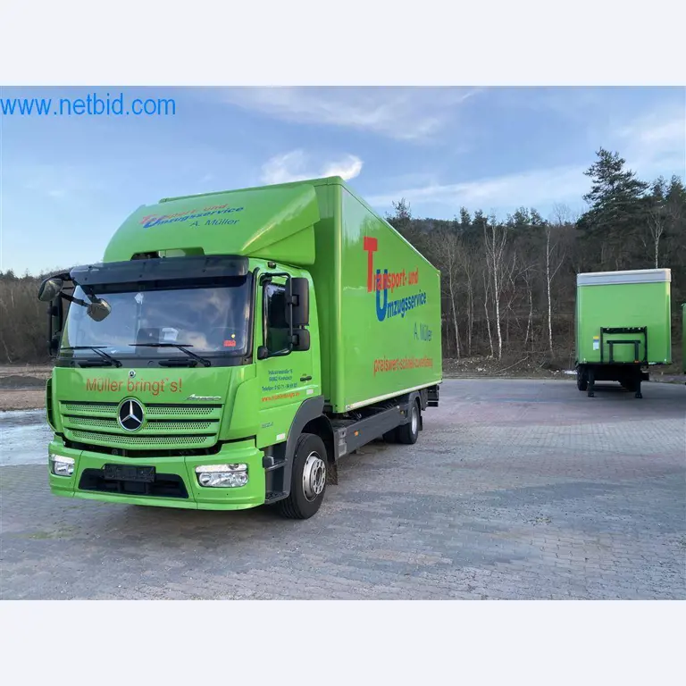 Material de exploração e de escritório de uma empresa de transportes-3