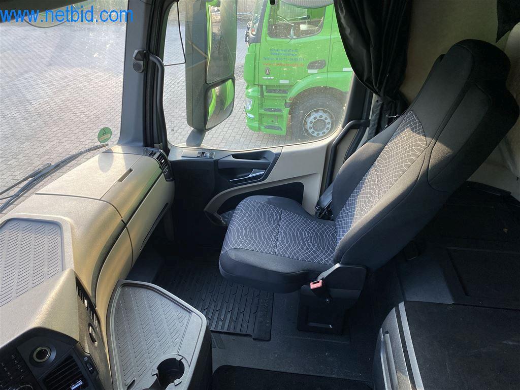 Material de exploração e de escritório de uma empresa de transportes-11