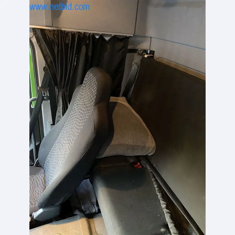 Material de exploração e de escritório de uma empresa de transportes-19