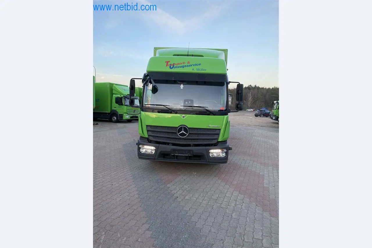 Material de exploração e de escritório de uma empresa de transportes-1