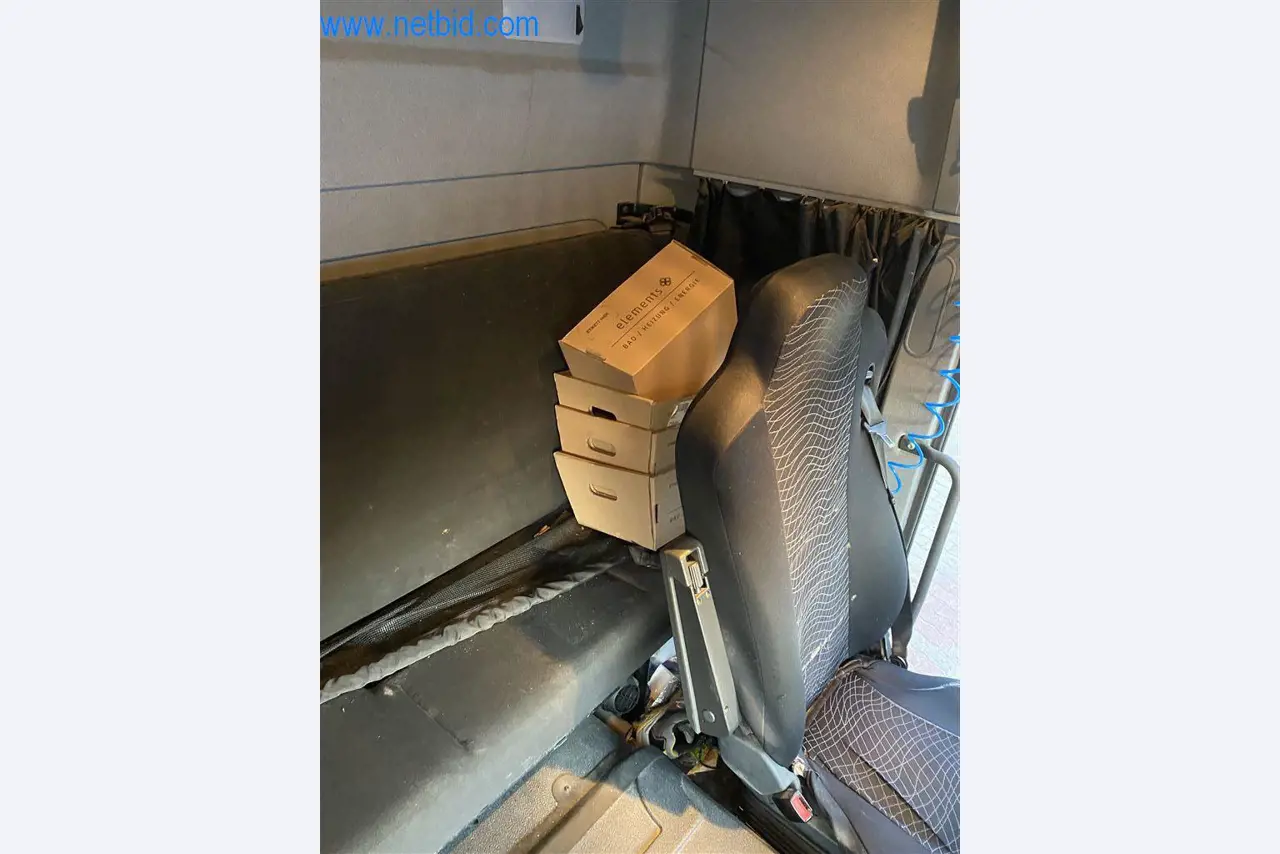Material de exploração e de escritório de uma empresa de transportes-20