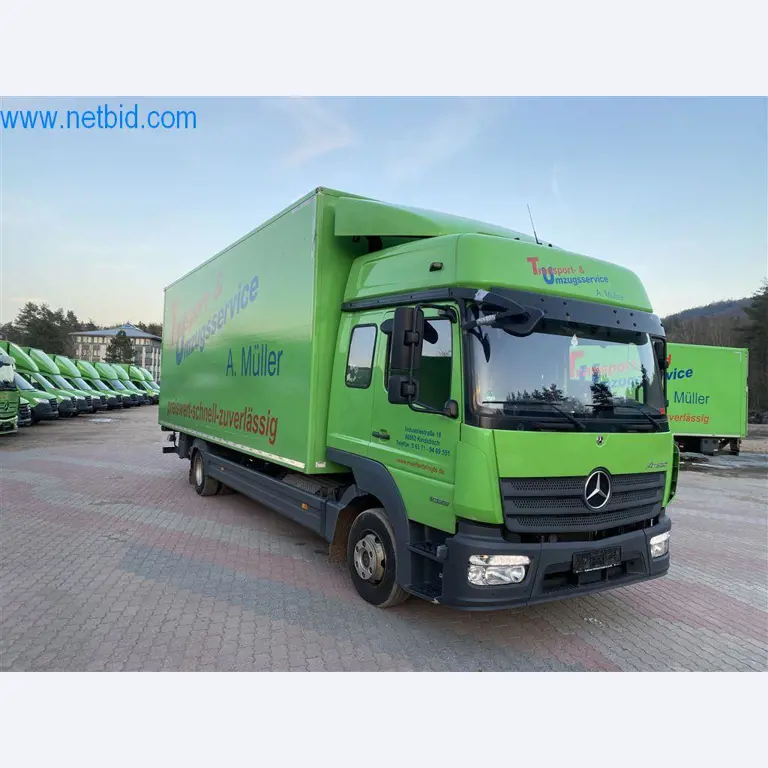 Material de exploração e de escritório de uma empresa de transportes-3