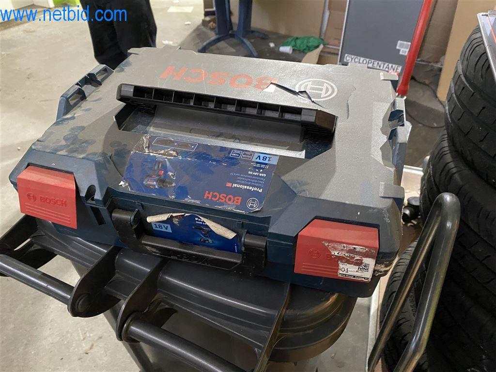 Equipamiento operativo y de oficina de una empresa de transportes-2