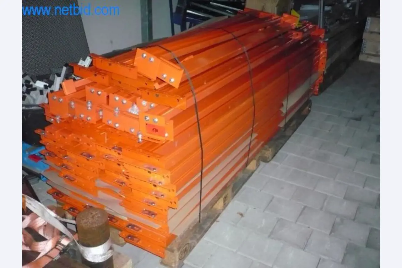 CNC draai-/freescentrum/machines, industriële trucks, kantoor- en bedrijfsuitrusting-1