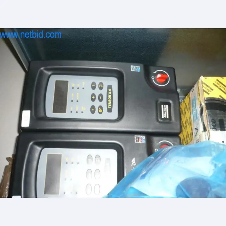 CNC draai-/freescentrum/machines, industriële trucks, kantoor- en bedrijfsuitrusting-3