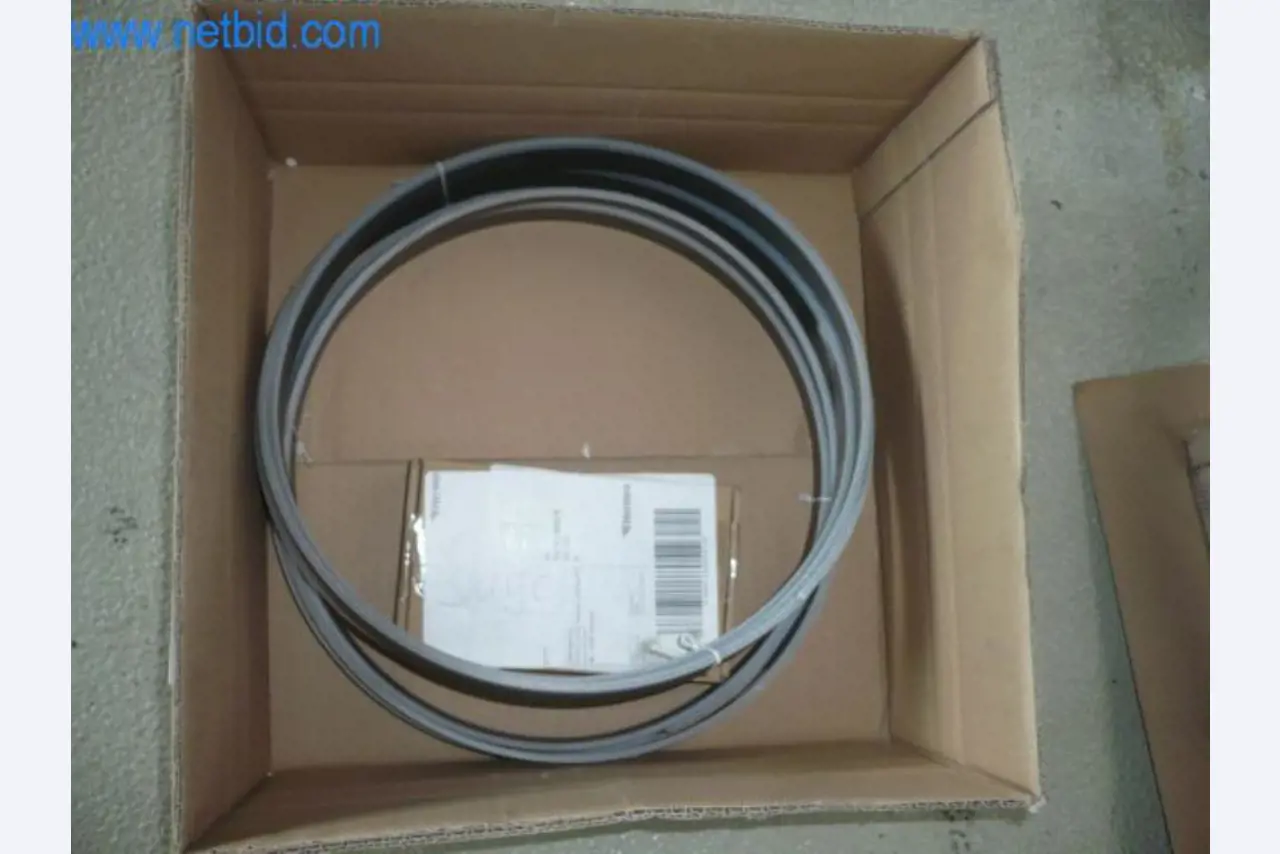 CNC draai-/freescentrum/machines, industriële trucks, kantoor- en bedrijfsuitrusting-2