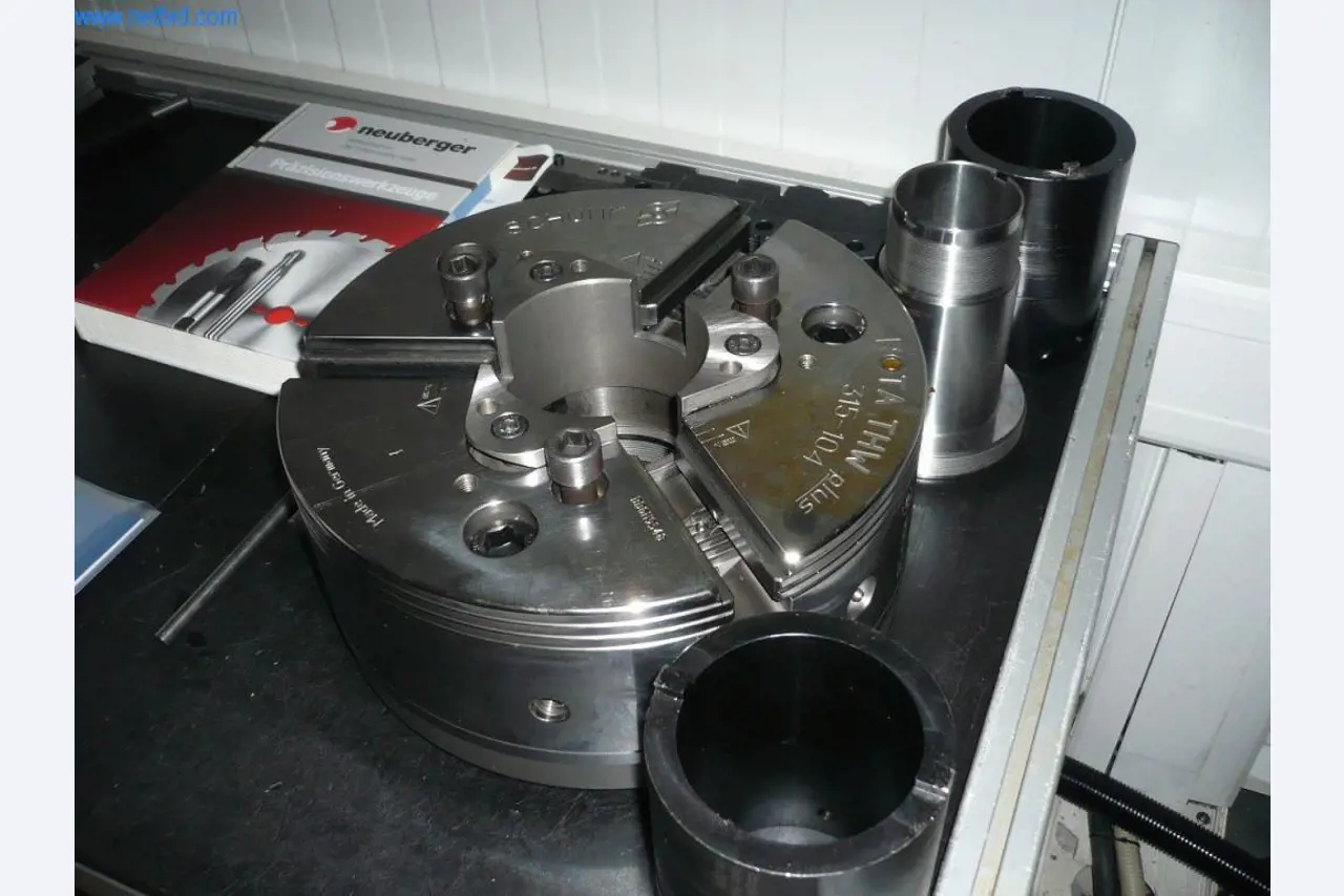 CNC soustružnicko-frézovací centra / stroje, průmyslové vozíky, kancelářské a obchodní vybavení-10