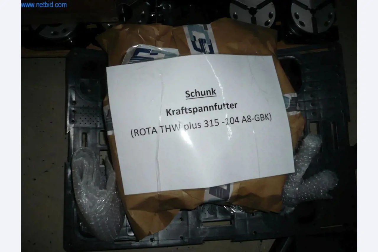 CNC soustružnicko-frézovací centra / stroje, průmyslové vozíky, kancelářské a obchodní vybavení-12